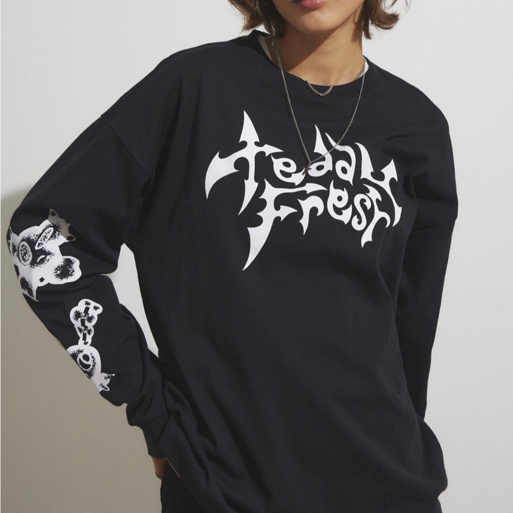 Teddy Fresh Long Sleeve from Urban
